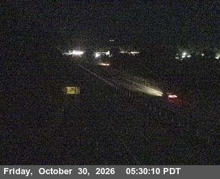 US-101 : North Of SR-20 - Looking North (C001)