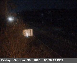 US-101 : North Of SR-299 - Looking North (C005)
