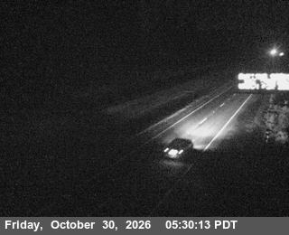 US-101 : South Of US-199 - Looking North (C014)