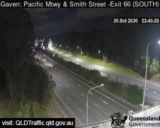 Gaven - Pacific Motorway & Smith Street - Exit 66 - South